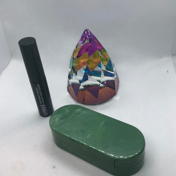 Clinique Mascara, Eye Shadow & Blush - Picture 1 of 7